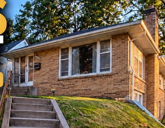 Brick residential home in Minneapolis